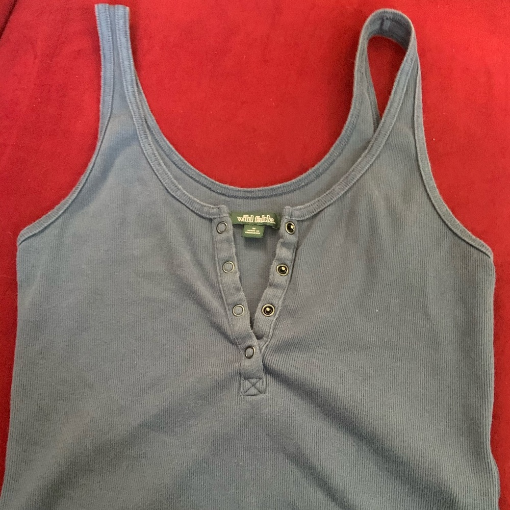 Blue crop